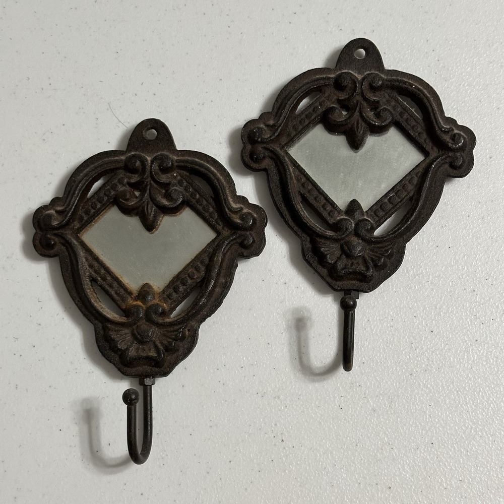 Vintage Cast Iron Wall Hooks Decorative Rustic Home Decor Shabby‎ Chic Set Of 2